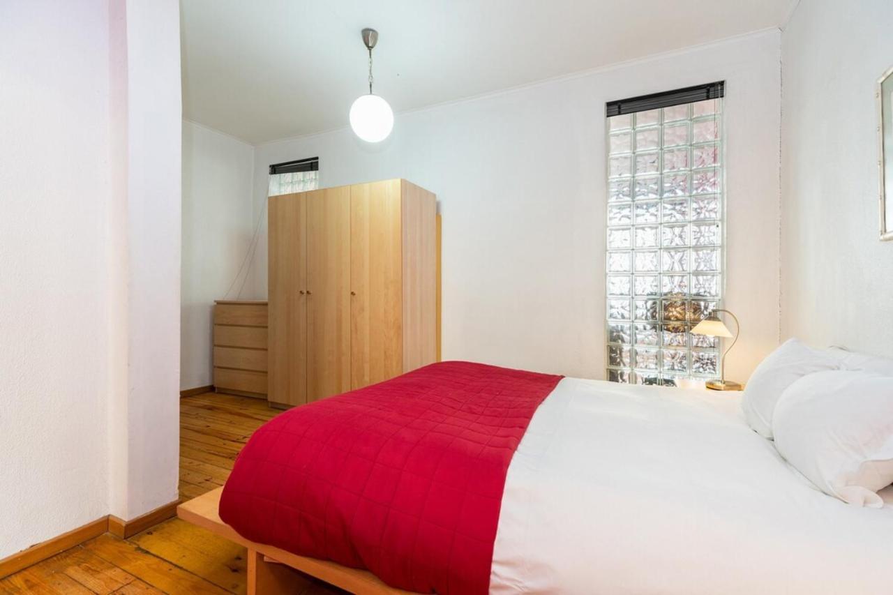 Charming 2 Bedroom Apartment Next To Praca Da Figueira ลิสบอน ภายนอก รูปภาพ